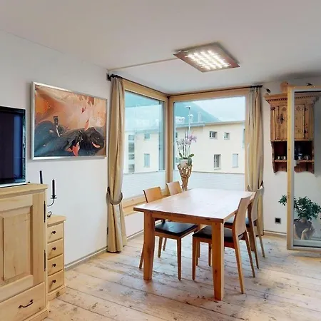 Crusch 41 Apartment Samedan